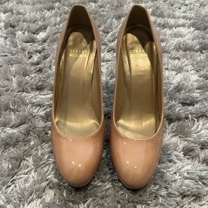 Stuart Weitzman nude patent leather platform heels size 8.5